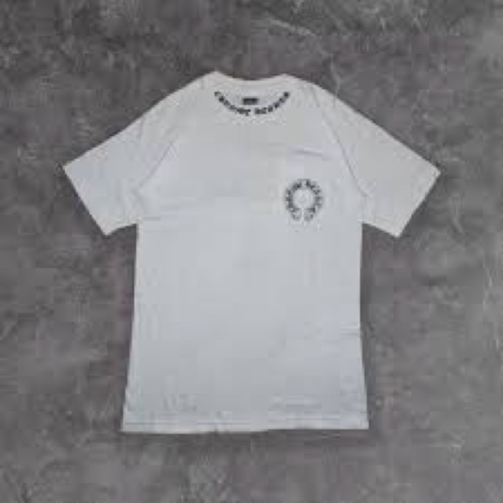 Vintage chrome hearts T